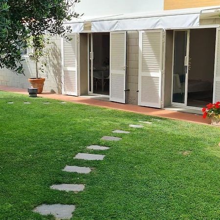 Апартаменты In Giardino Da Tommaso Ливорно Экстерьер фото